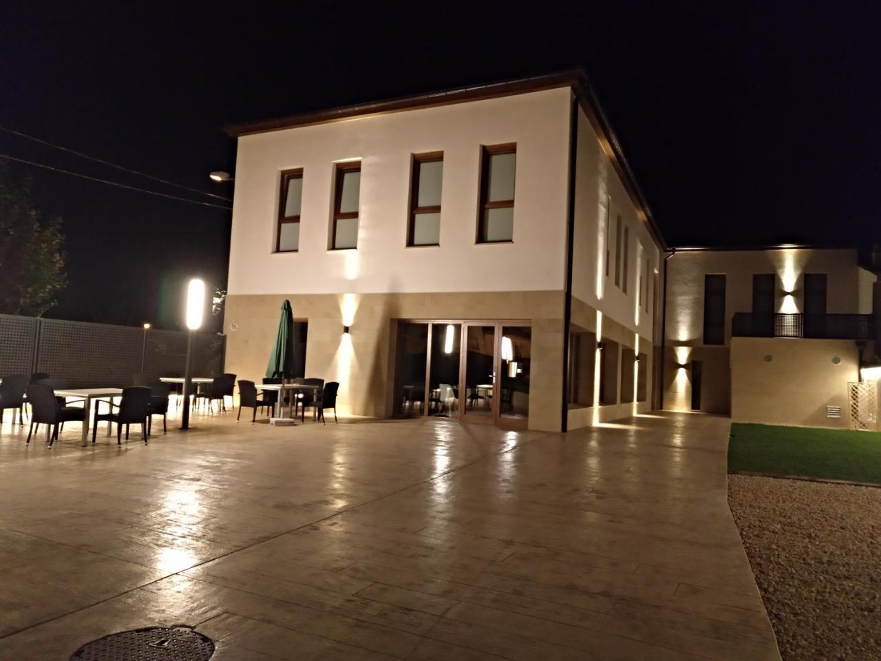 Hotel Entrerailes Casalarreina Ngoại thất bức ảnh