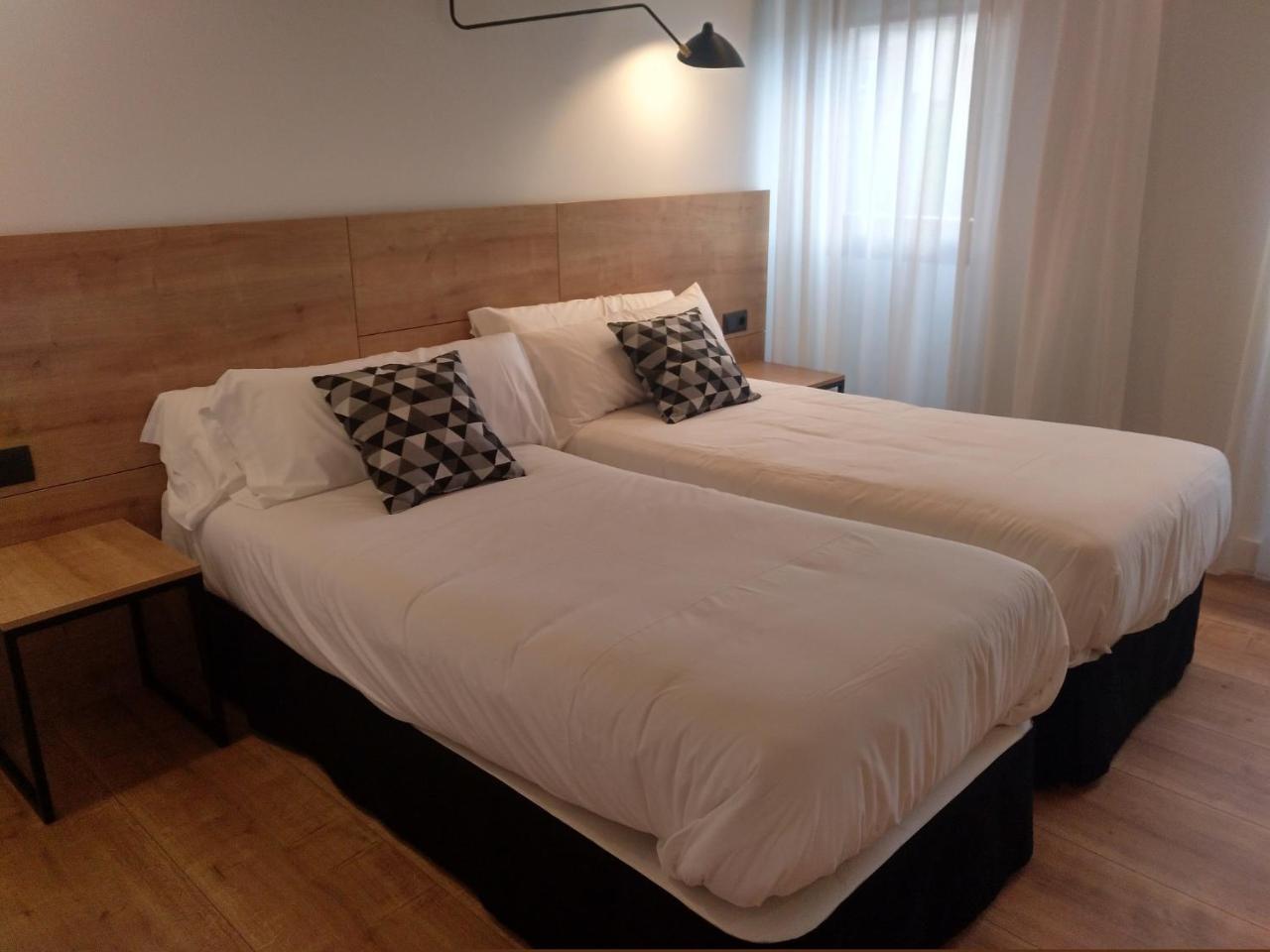 Hotel Entrerailes Casalarreina Ngoại thất bức ảnh