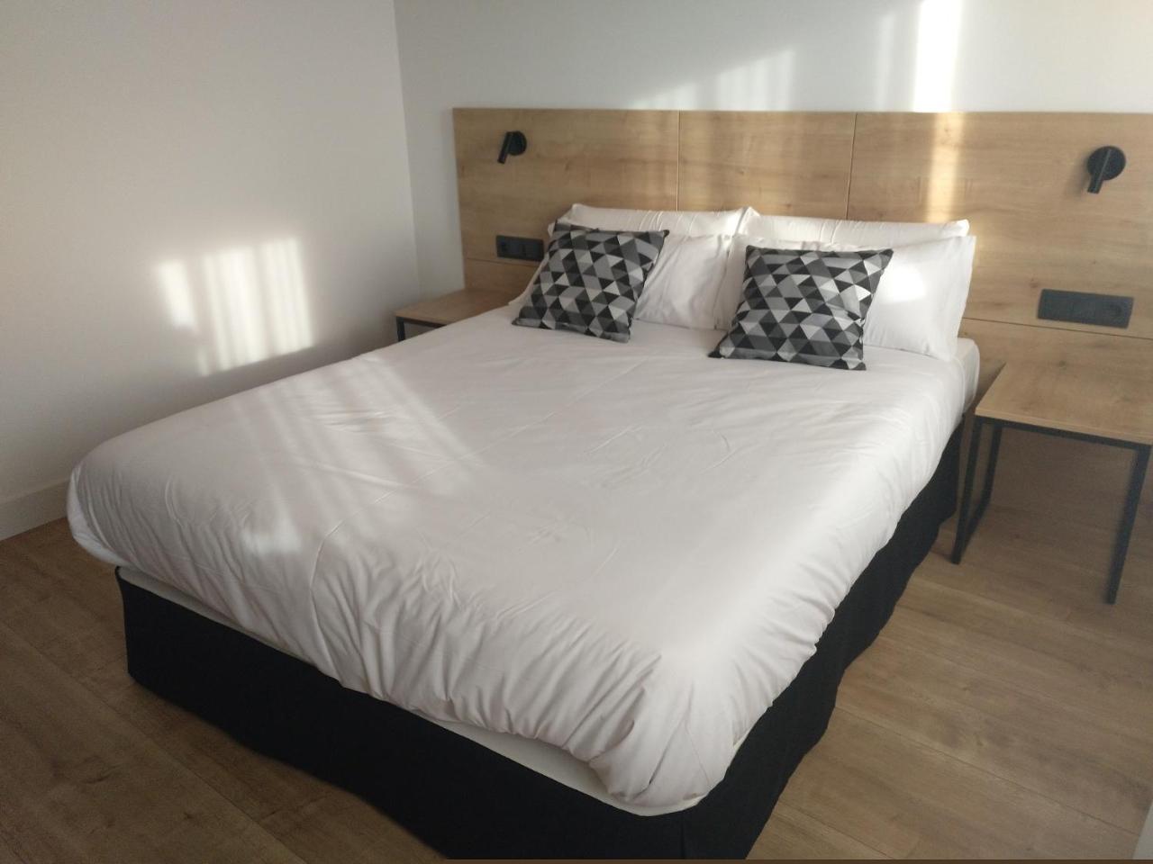 Hotel Entrerailes Casalarreina Ngoại thất bức ảnh